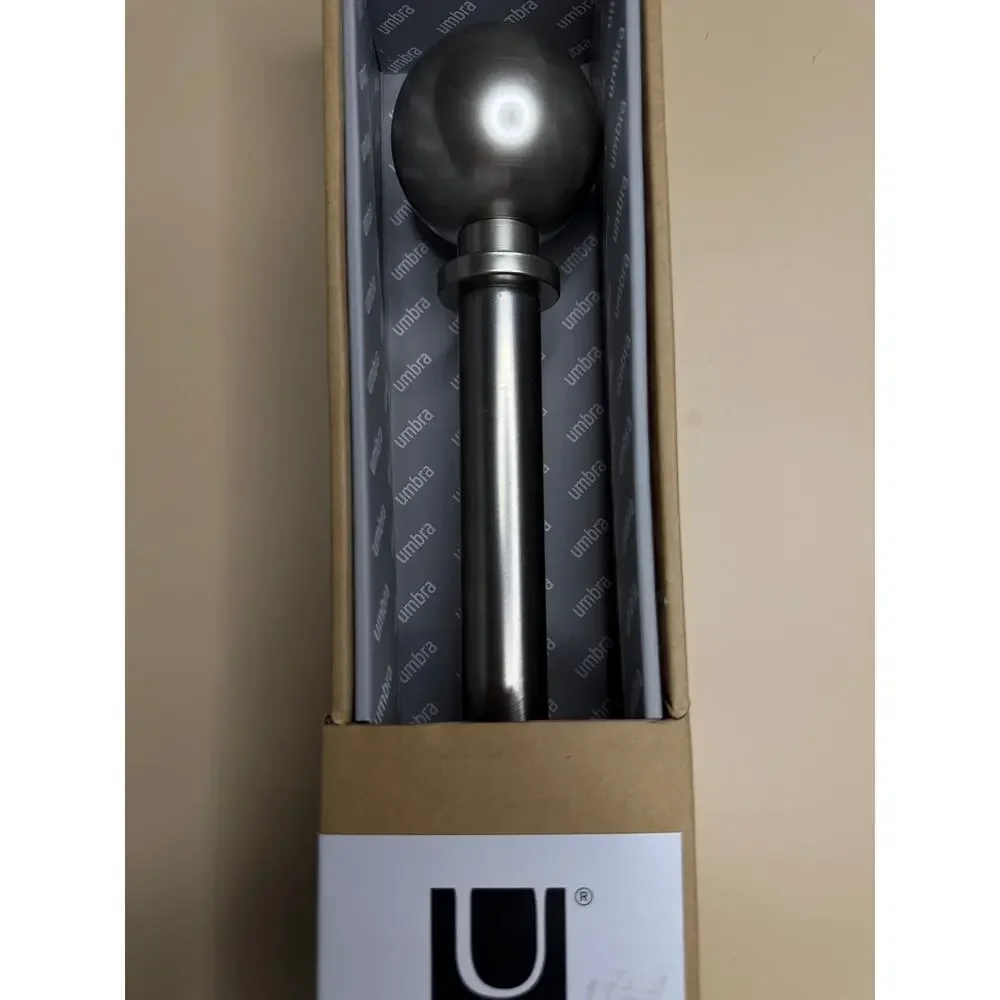 Umbra Bolas 1